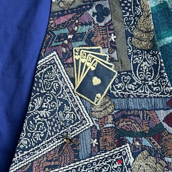 Men's Multicolor Patterned Vest - Picture 3 of 5